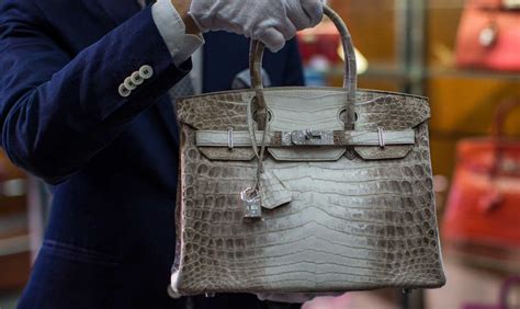 hermes bags better investment than gold|Hermes birkin purses value.